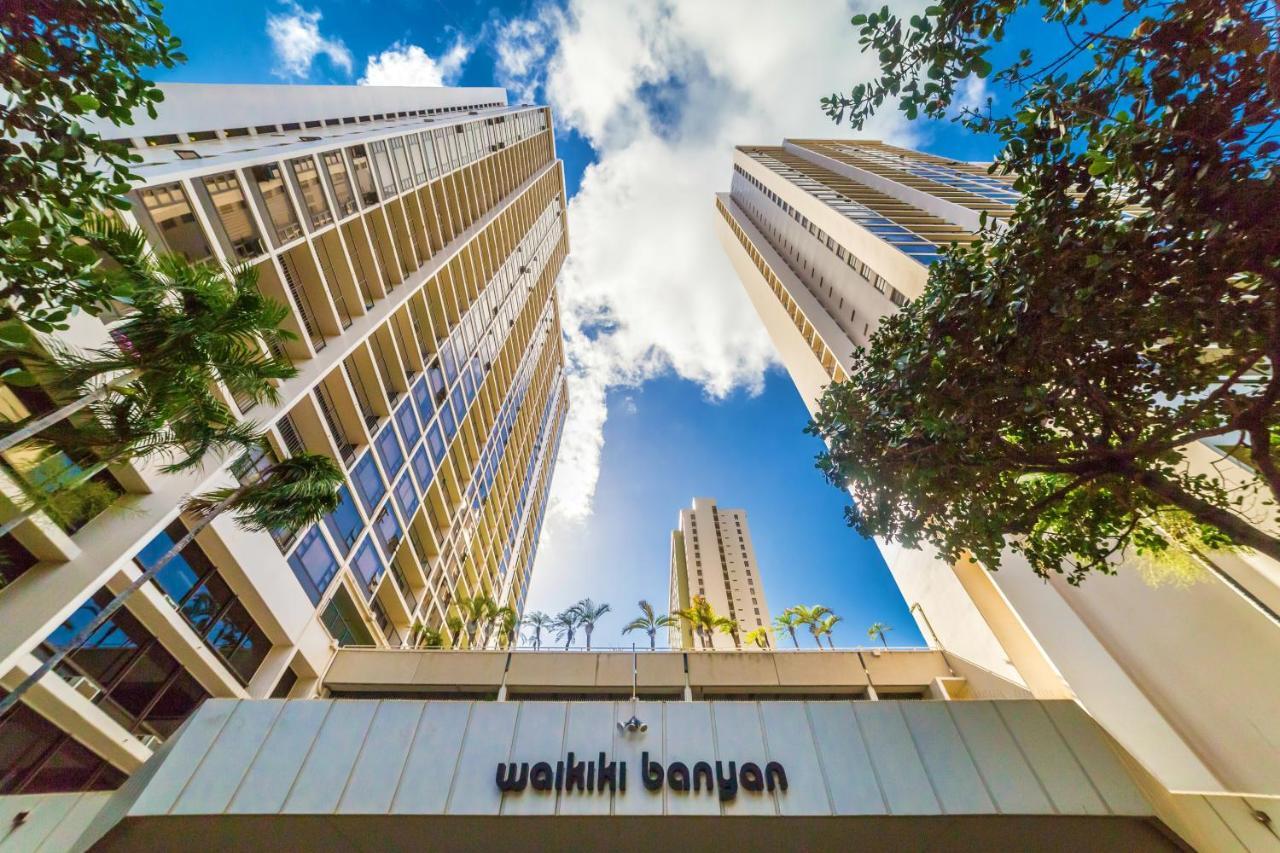 Cozy Waikiki Getaway, Stroll To Beach With Free Parking Honolulu Bagian luar foto