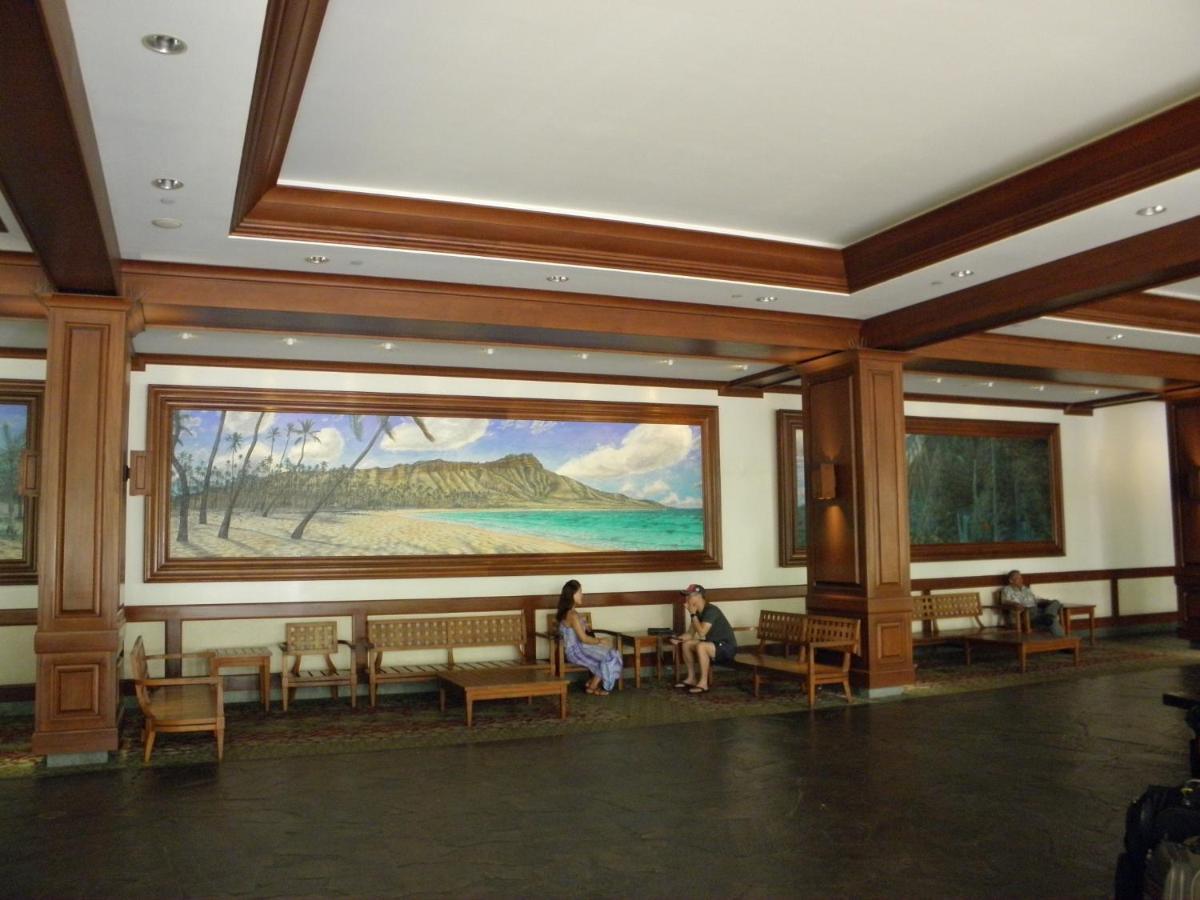 Cozy Waikiki Getaway, Stroll To Beach With Free Parking Honolulu Bagian luar foto
